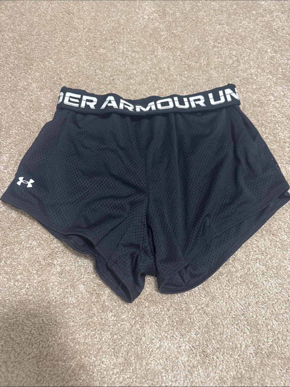Under Armour (SMALL)